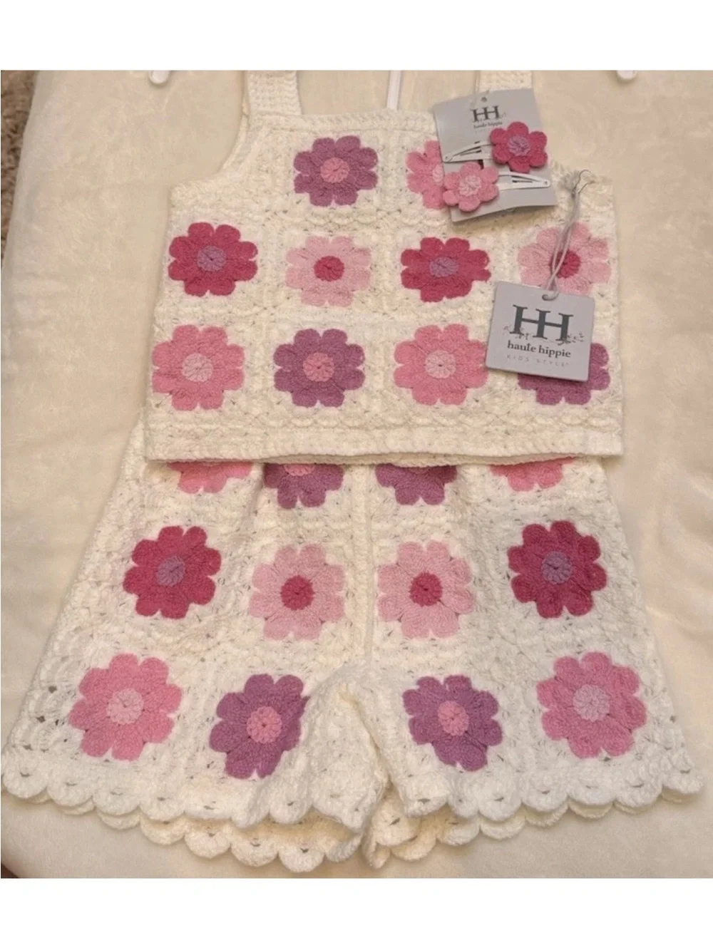 Crochet Knit 2 Piece Toddler 3T  Flower Tank/Short Set & Hair Clips NO HANGER
